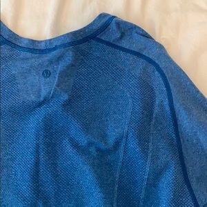 Lululemon Metal Vent shirt